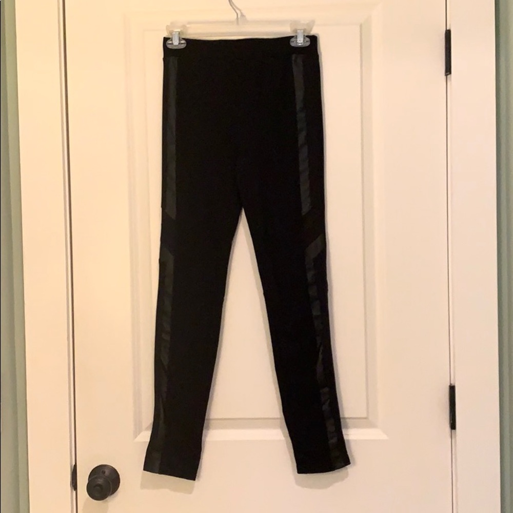 Sanctuary black legging with leather detail